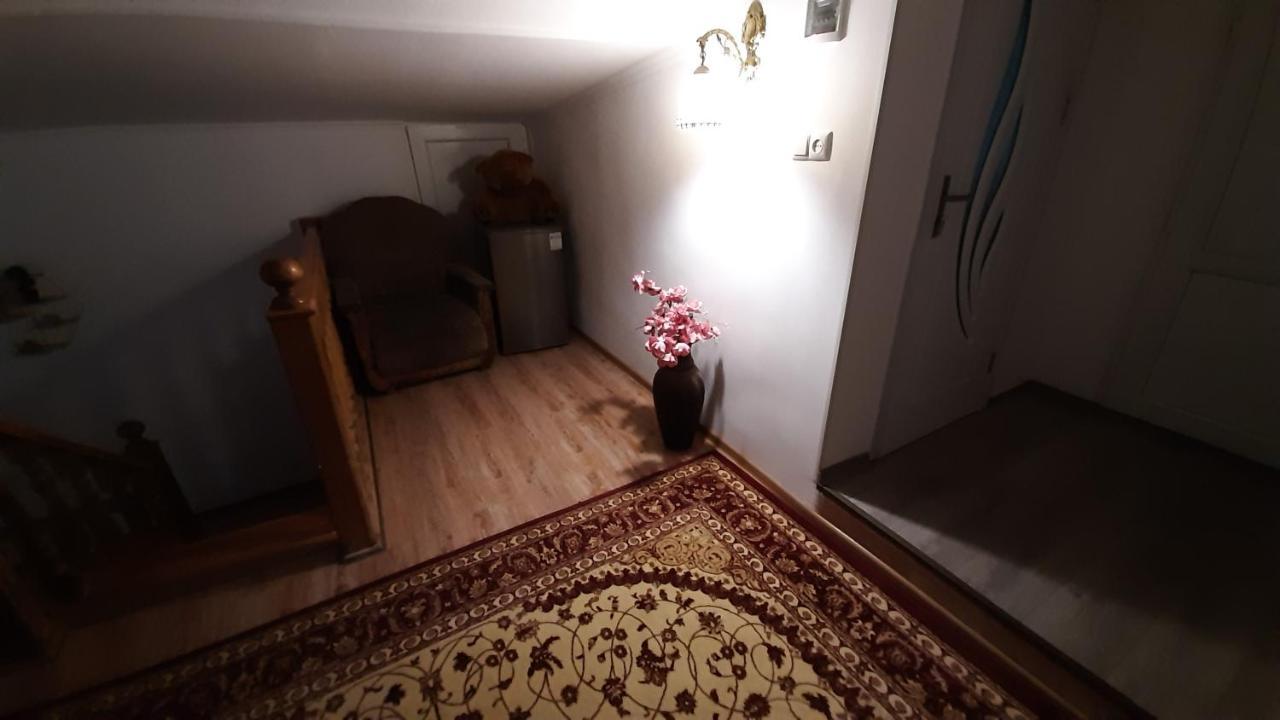 Victoria Guesthouse Kutaisi Luaran gambar